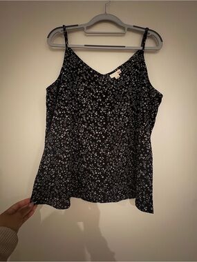 EUC SO Black and White Floral Camisole